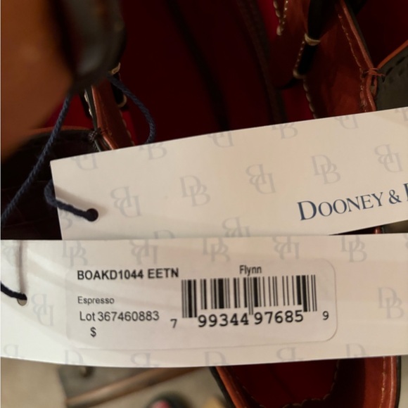 Dooney & Bourke Oakdale Flynn Shoulder Tote - Picture 3 of 6